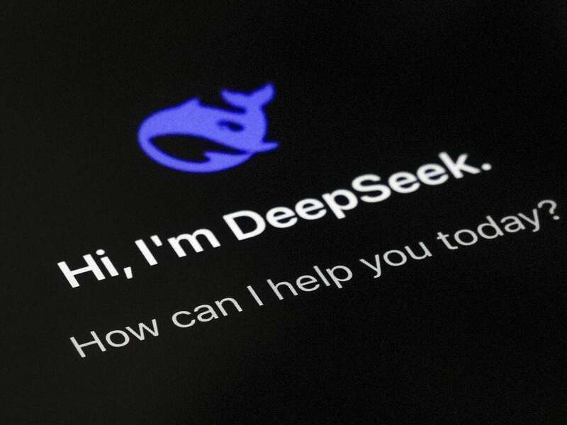 当DeepSeek遇到华为,老黄和老美好日子到头了
